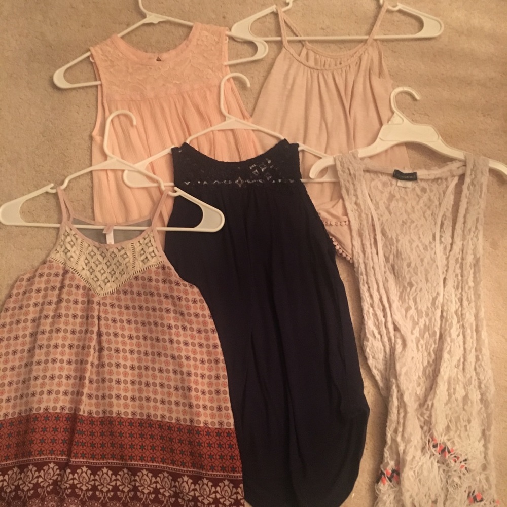 5 girls casual tanks from H&M,target,and old navy